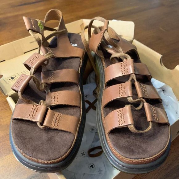NEW Dr. Martens Kristina Lace Up Gladiator Sandals Tan Sz 6 - Picture 3 of 5